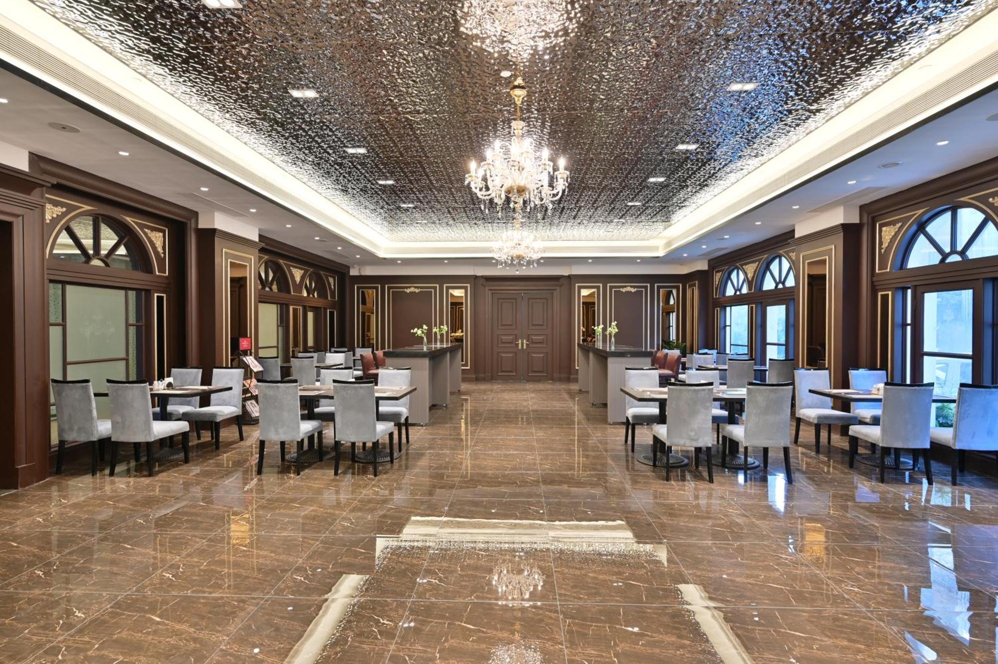 Crowne Plaza City Center Ningbo By Ihg - Near Ningbo Railway Station Exterior photo