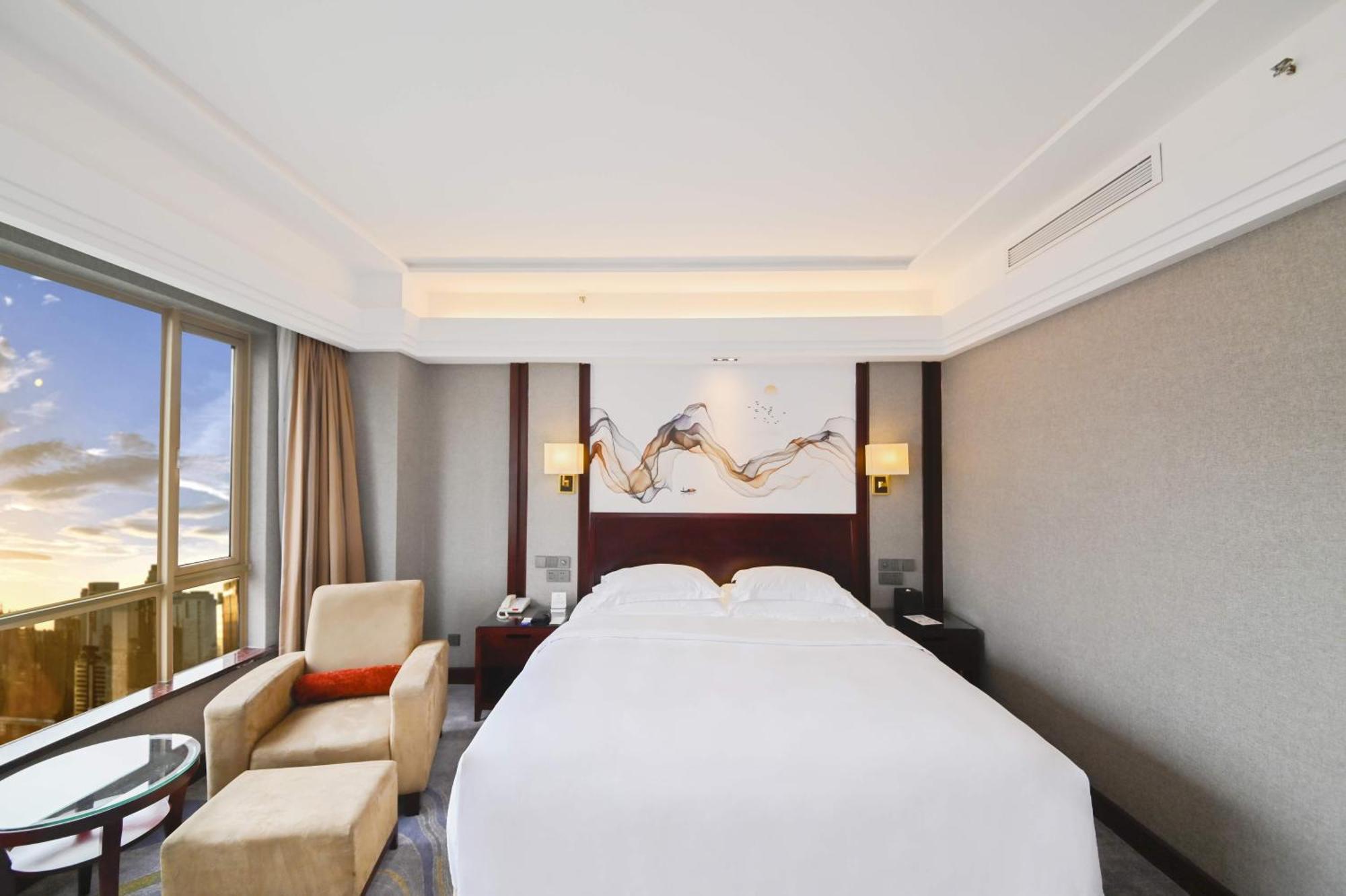 Crowne Plaza City Center Ningbo By Ihg - Near Ningbo Railway Station Exterior photo