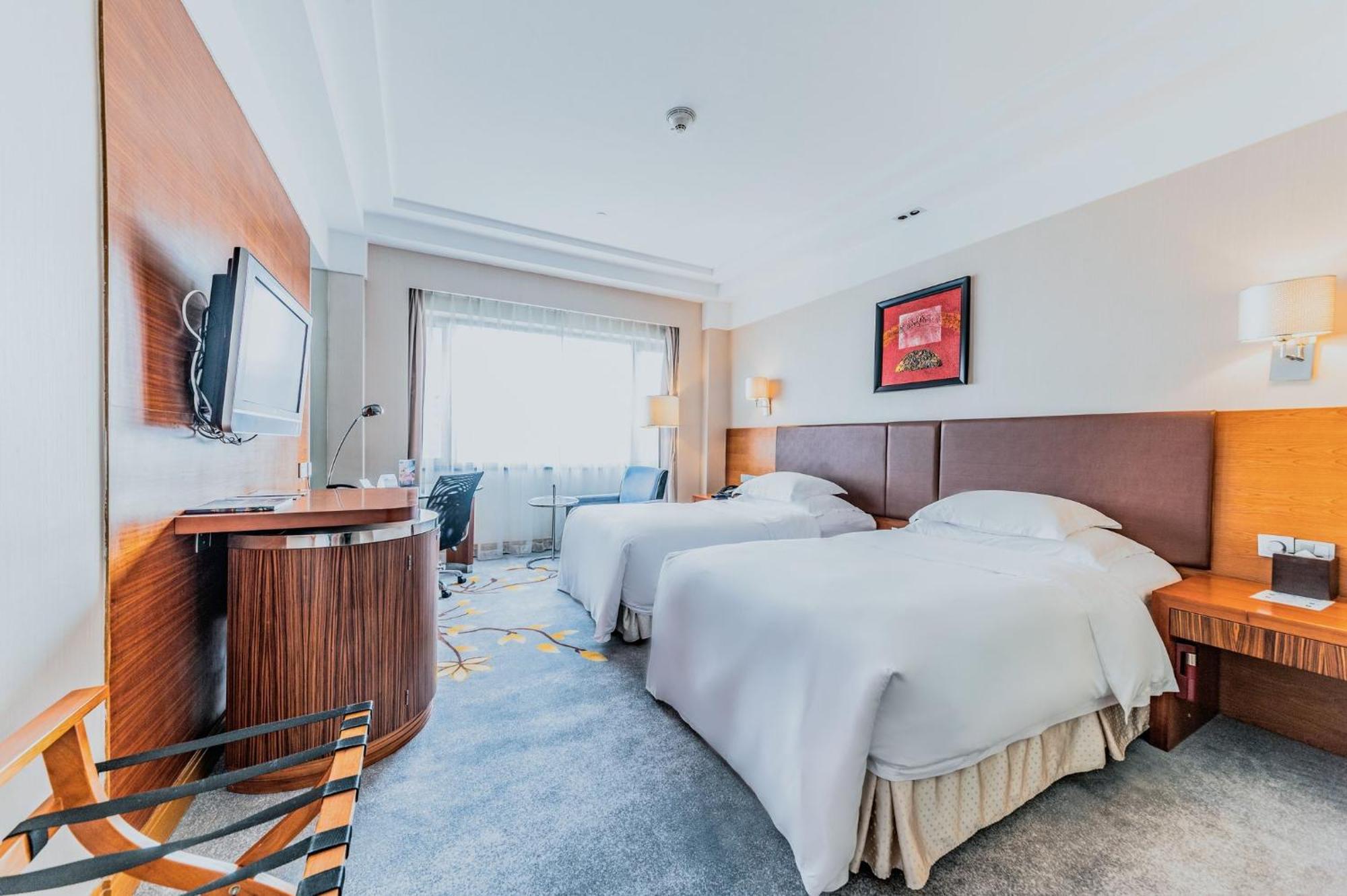 Crowne Plaza City Center Ningbo By Ihg - Near Ningbo Railway Station Exterior photo