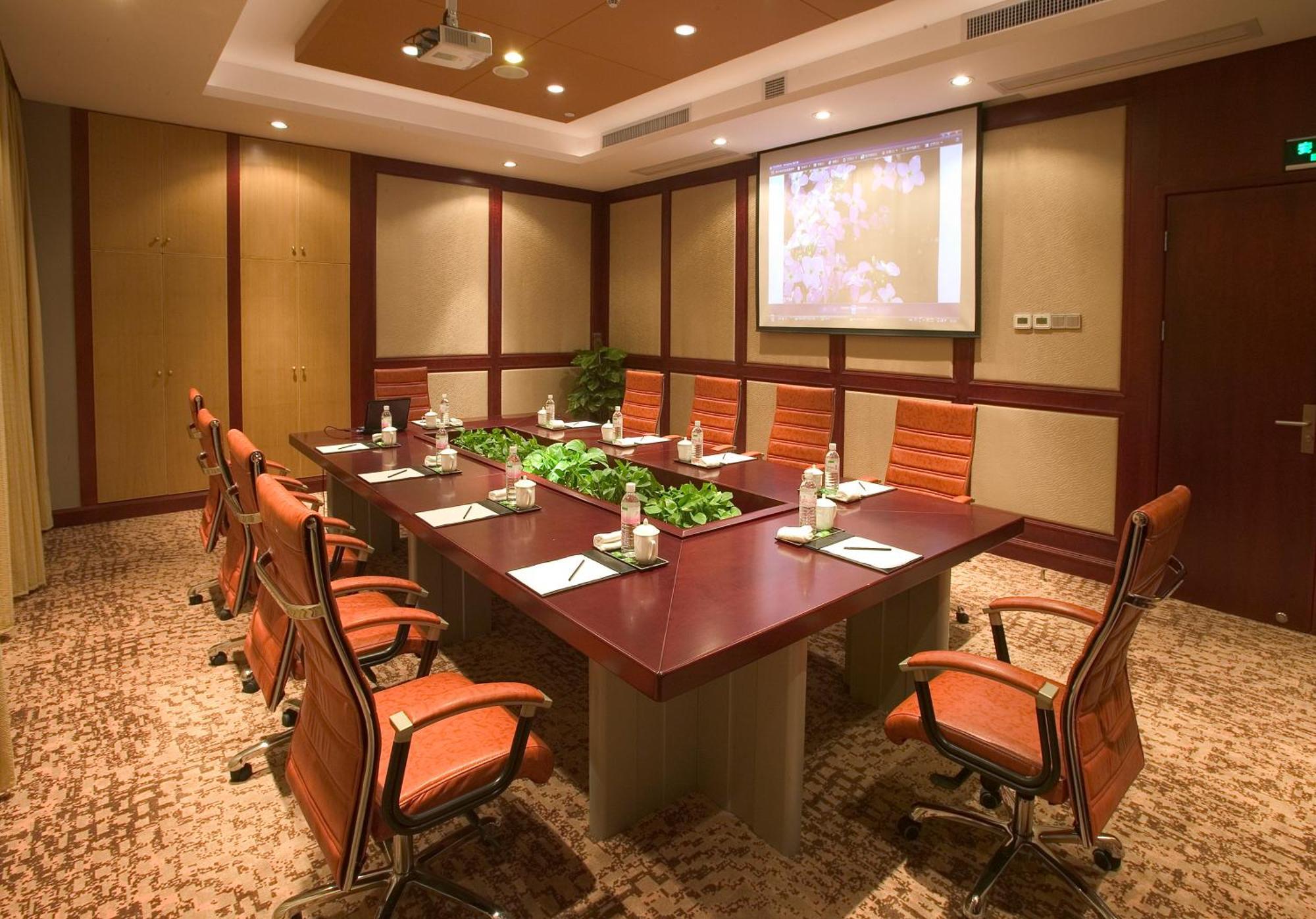 Crowne Plaza City Center Ningbo By Ihg - Near Ningbo Railway Station Exterior photo