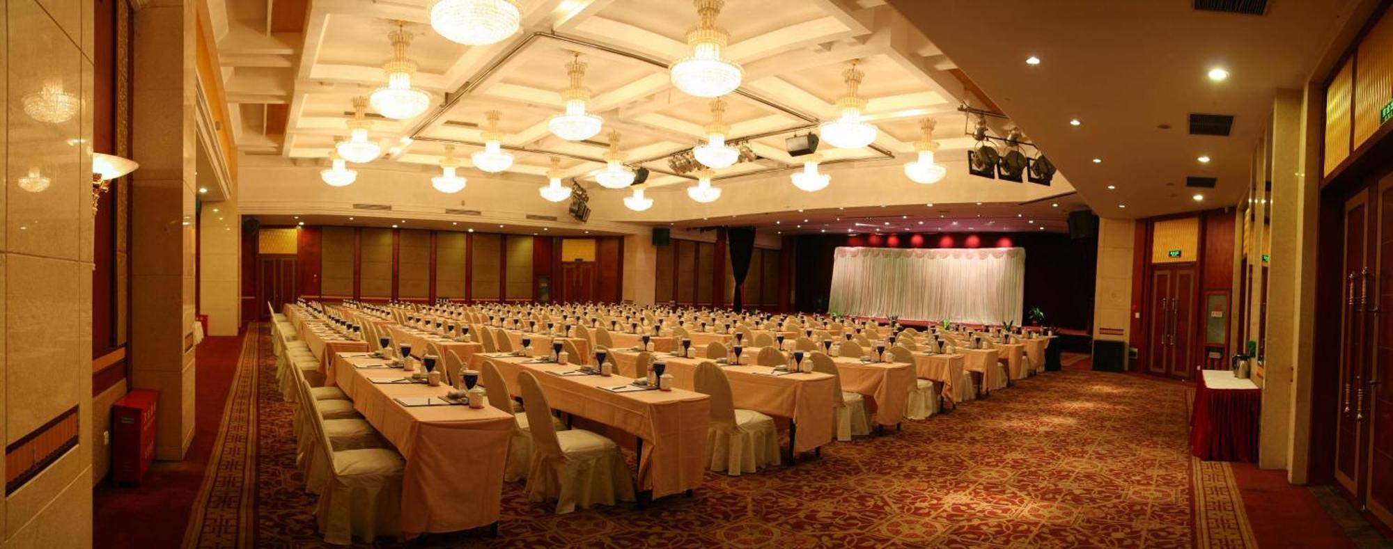 Crowne Plaza City Center Ningbo By Ihg - Near Ningbo Railway Station Exterior photo