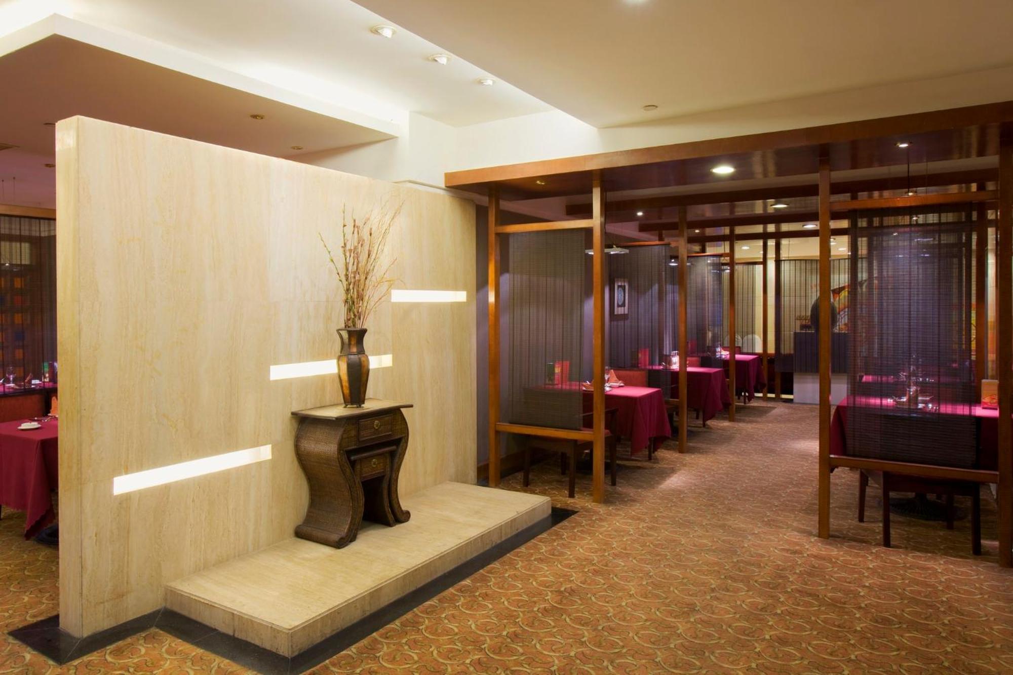 Crowne Plaza City Center Ningbo By Ihg - Near Ningbo Railway Station Exterior photo